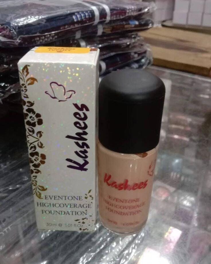 KASHEES Liquid Foundation Eventone High Coverage